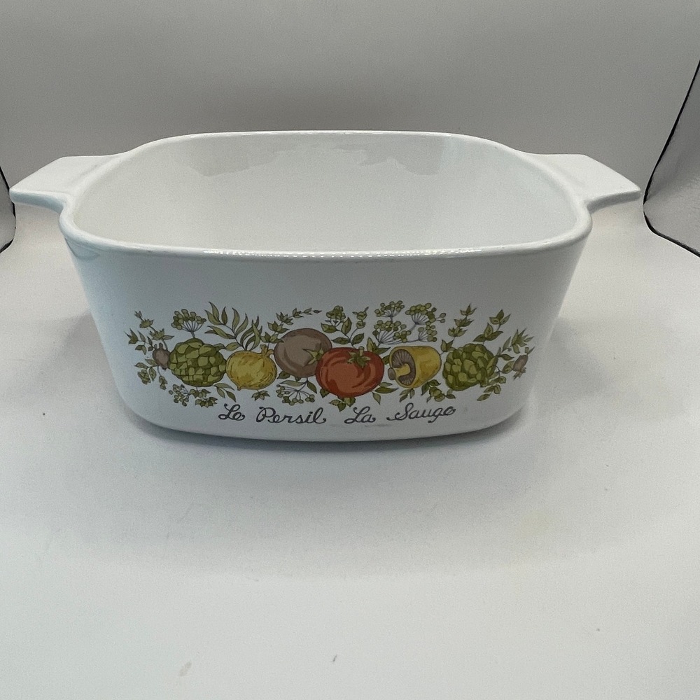Corning Ware Spice O Life Casserole Dish  Medium White Vintage Bakeware